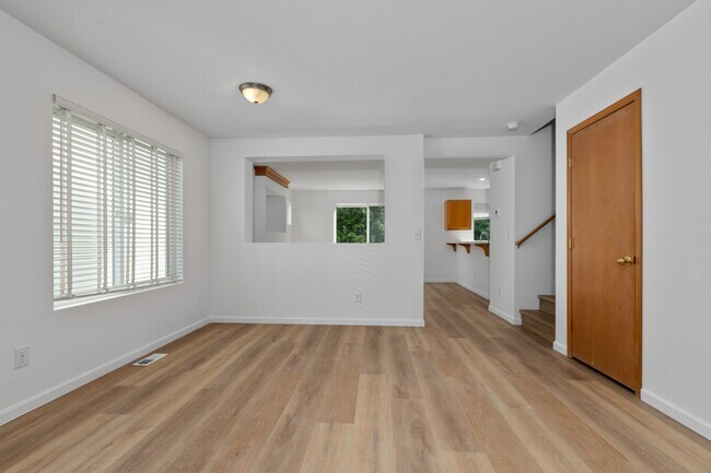 Foto del edificio - 4817 147th Pl SE