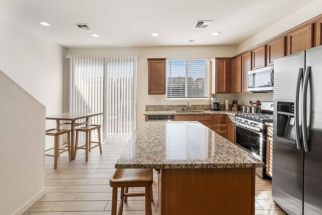 Building Photo - 4860 Ciarra Kennedy Lane