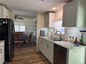 Building Photo - 603 Pine Grove Ct