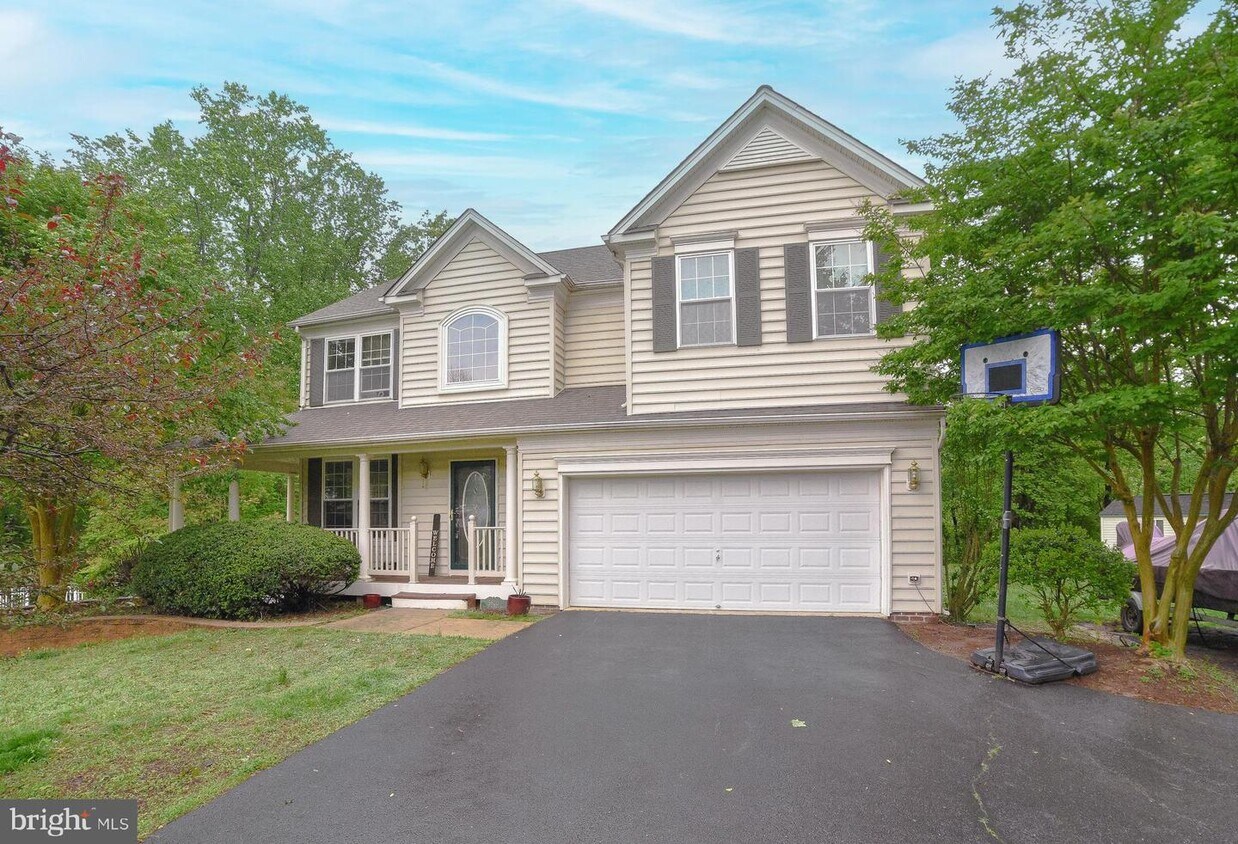 5620 Mills Field Ln, Port Republic, MD 20676 House Rental in Port