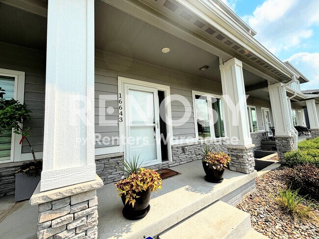 Foto del edificio - 16643 Wilden Dr