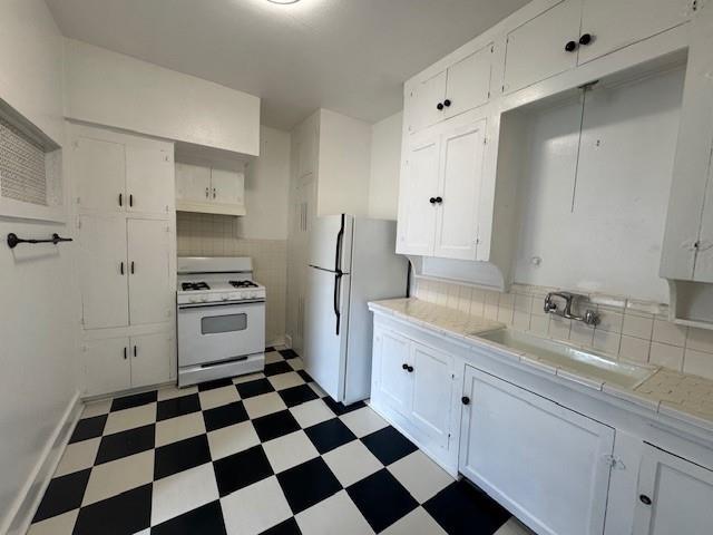 Foto del edificio - 3762 W 7th St