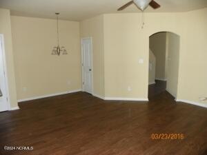 Building Photo - 319 Cedar Island Trail