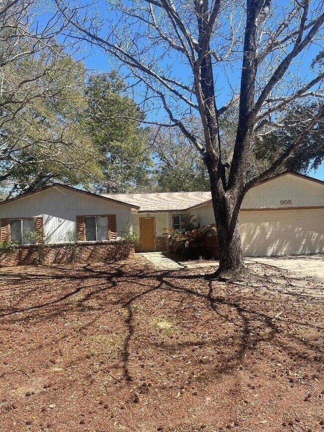 Foto del edificio - 1105 Sean Ln