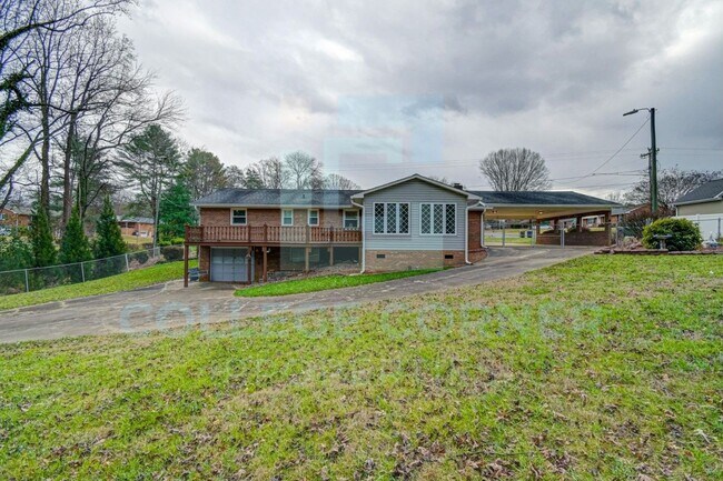 Building Photo - 695 YELLOWSTON LANE  AVAILABLE 6/1/2025  F...