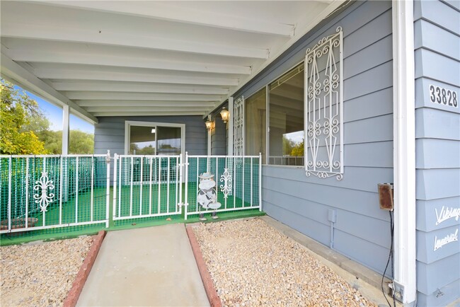 Building Photo - 33828 Plowshare Rd