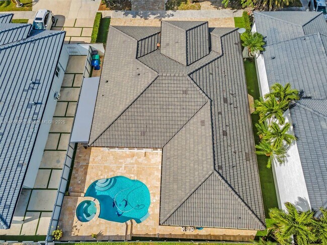 Building Photo - 14813 NW 87th Pl