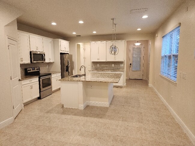 Building Photo - 11704 Cambium Crown Dr