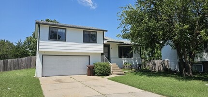 Building Photo - 6834 E Winterberry Cir