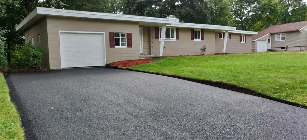 Foto principal - 101 Meyers Rd