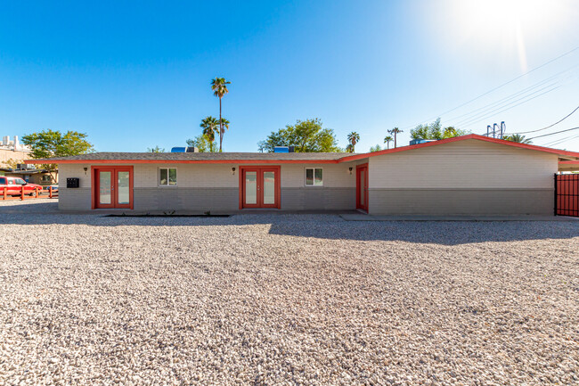 Building Photo - 1332 N 50th St