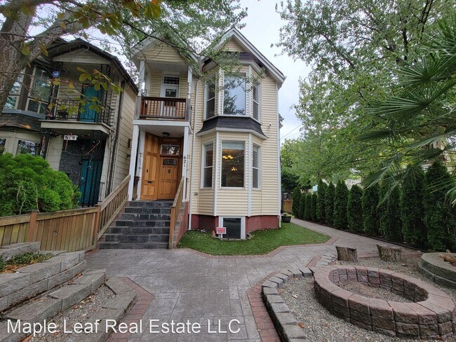 Building Photo - 4 br, 3 bath House - 621 21st Avenue