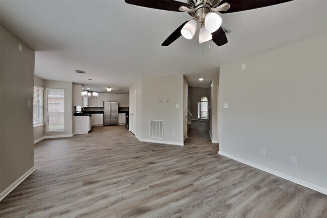 Foto del edificio - 12827 Deer Cove Ln