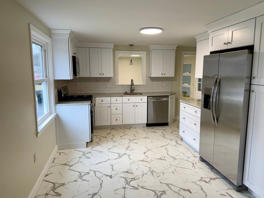 Photo - 160 Plantation Dr (Cranston, RI)