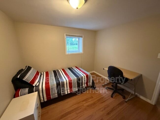 Building Photo - 13003-13117 117 Ave NW