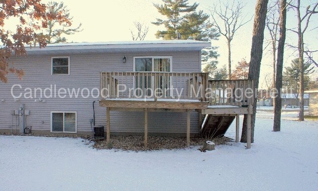 Building Photo - 3370 Bridlewood Dr
