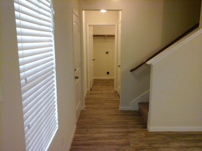 Foto del edificio - Cold River Ranch - 5407 Rio Sabinas St, Ro...
