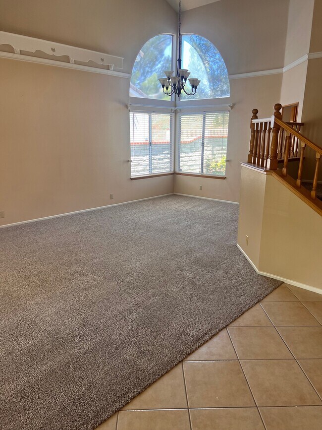 Foto del edificio - 28555 Red Cedar Pl