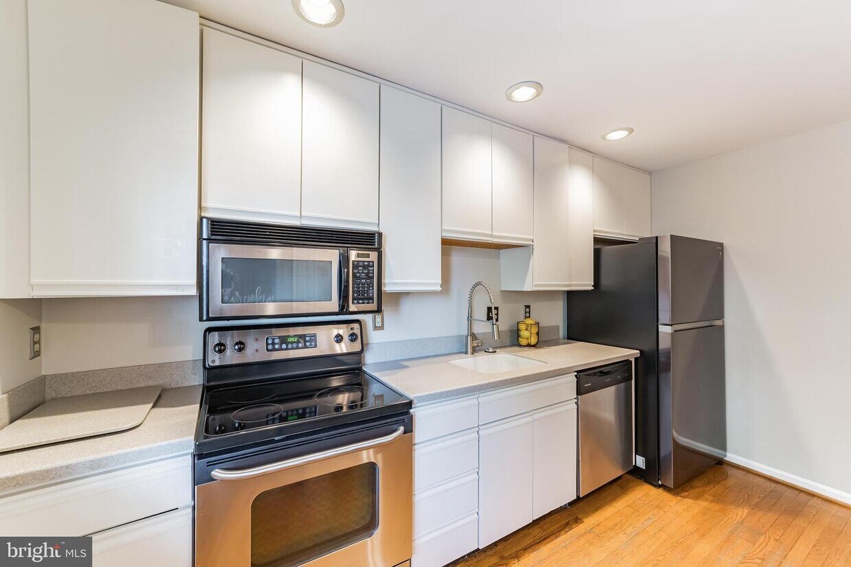 Foto principal - 600 N Ford Ave