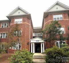 Building Photo - 5609 Fairview Rd