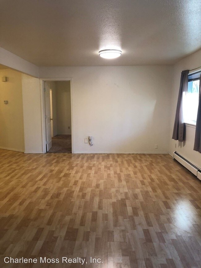 Building Photo - 1155 E Snohomish Dr