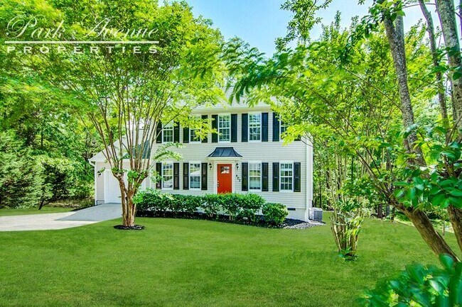 Foto del edificio - 402 Greystone Dr
