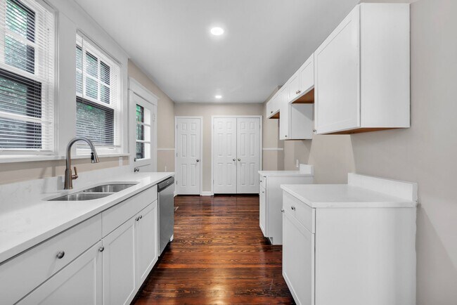Foto del edificio - Fully Updated 3-Bed/1-Bath Memphis Home – Bright, Modern & Move-In Ready!