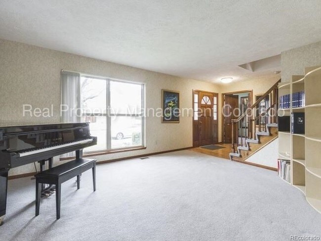 Building Photo - 6042 S Lima Way