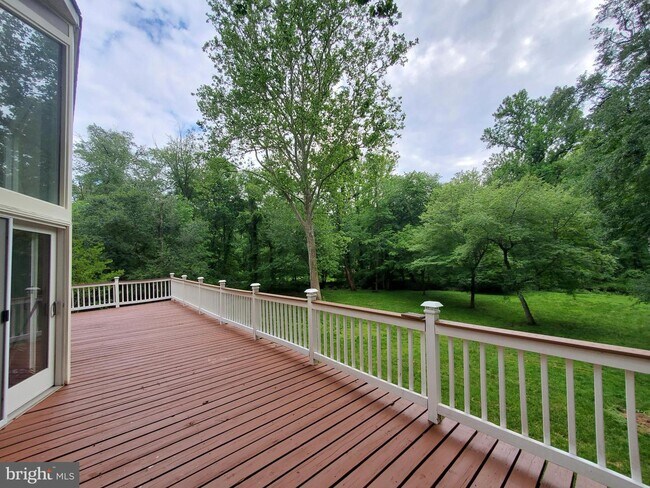 Building Photo - 3530 Morningside Dr