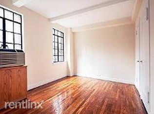 Building Photo - 321 E 44th St