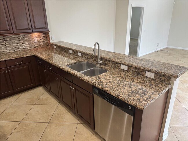 Foto del edificio - 314 Terracina Dr