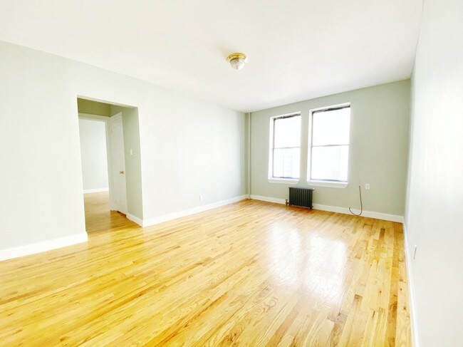 Building Photo - 107-119 Ellwood Street