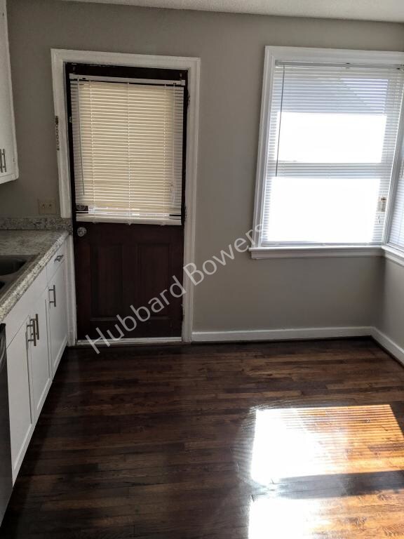 Foto del edificio - Walk to The Brice from this cute apartment!