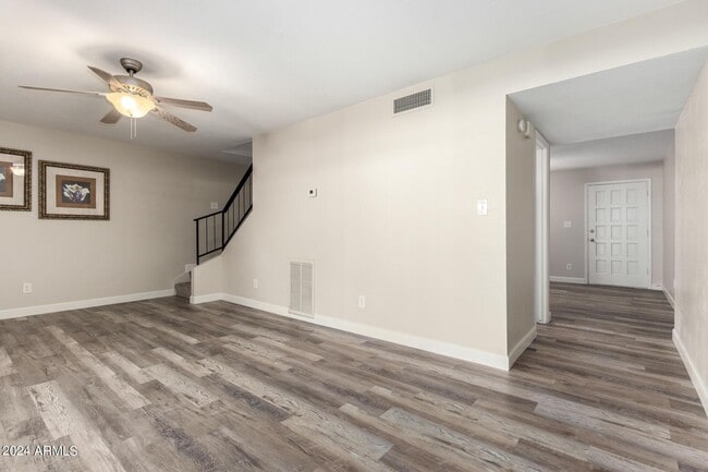 Building Photo - 8434 E Montebello Ave