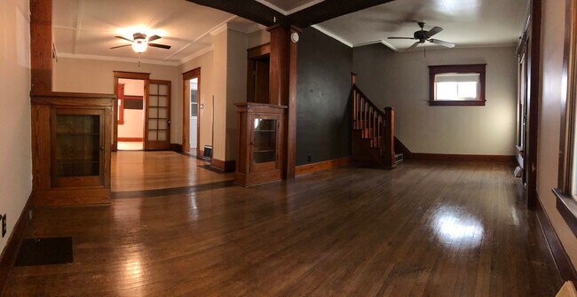 Sala de estar - 213 Moir St