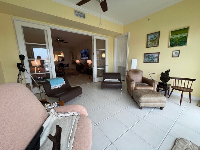 Foto del edificio - 13 Harbour Isle Dr E