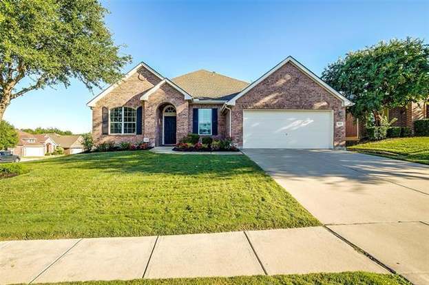 Foto principal - 860 Roaring Springs Rd