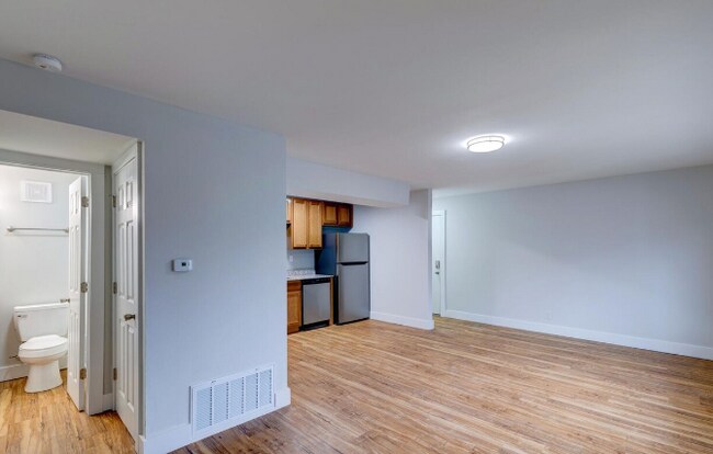 Building Photo - 4120 Stonecrest Ct