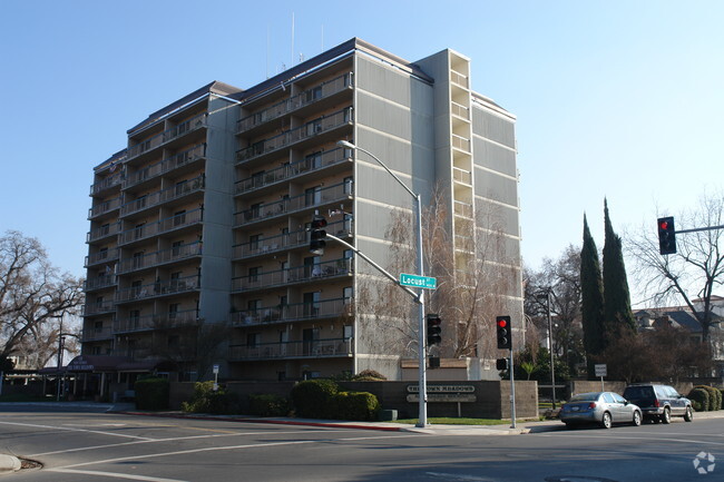 Foto del edificio - The Town Meadows