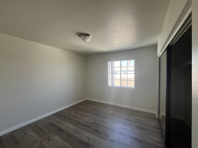 Foto del edificio - 1615 W 205th St