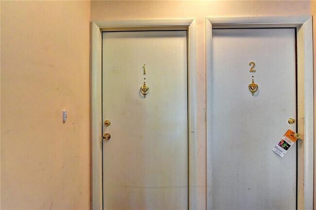 Foto del edificio - 3224 Henderson Mill Rd