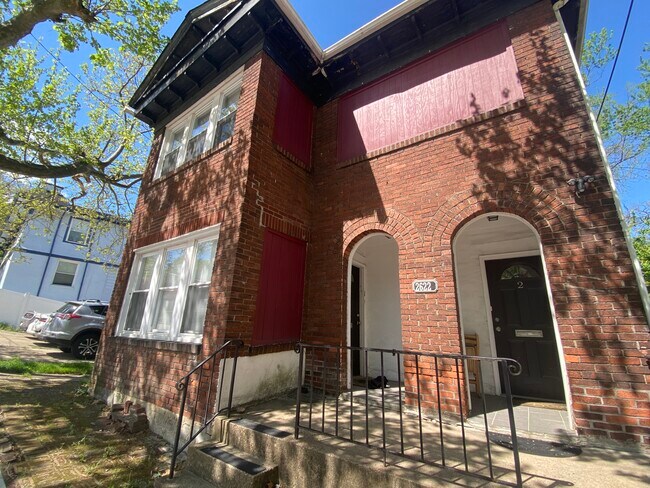 Foto del edificio - 2622 Tilbury Ave
