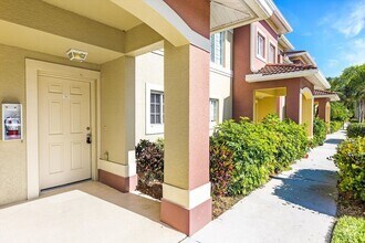 Building Photo - 9420 Ivy Brook Run