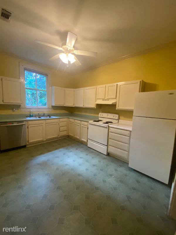 Building Photo - 3 br, 2 bath House - 204 Grady St