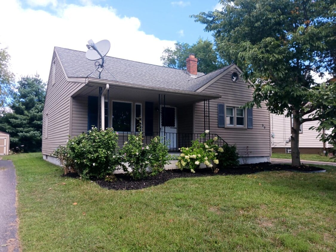 Primary Photo - 59 W Lewis St