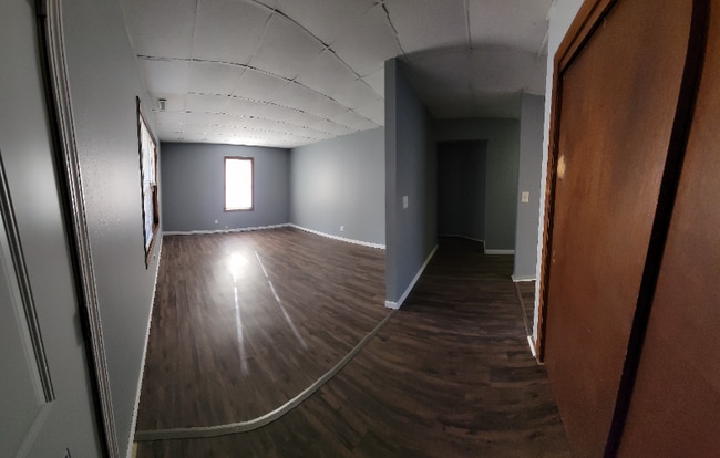 Building Photo - 604 N Wilson Ave