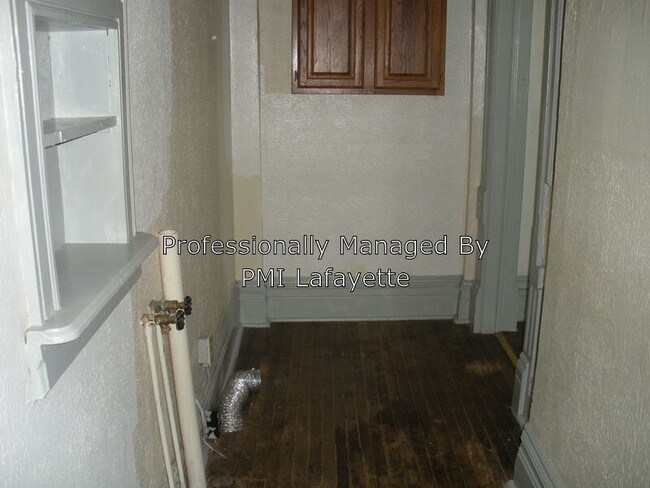 Building Photo - 757 E Clinton St