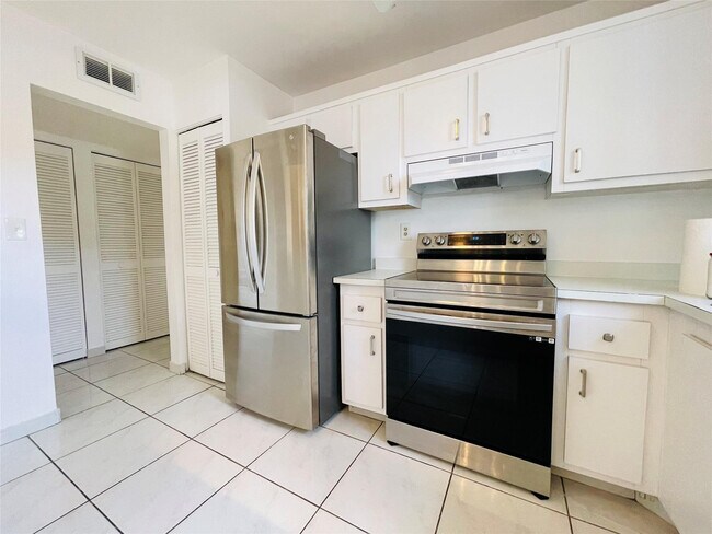 Foto del edificio - 4155 NW 90th Ave