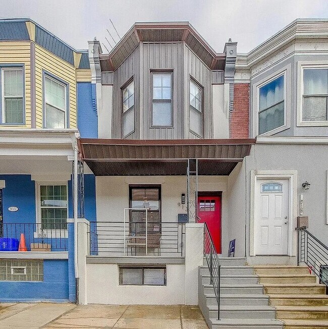 Photo - 913 S Yewdall St House