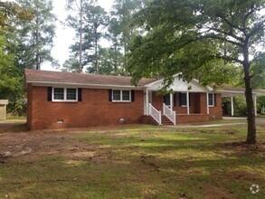 Building Photo - 124 Perry Dr